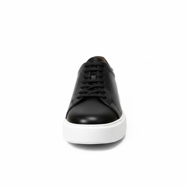 232 BASKET EN VRAI CUIR NOIR