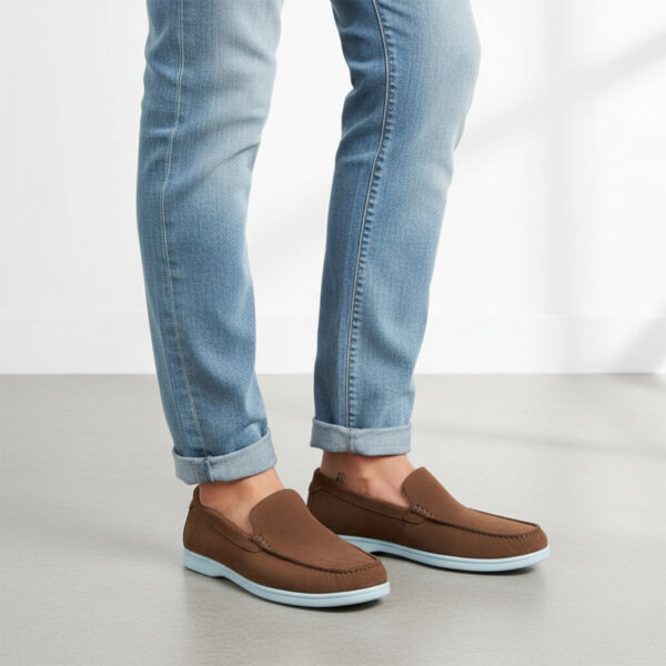 307 CHAUSSURE EN CUIR TABAC