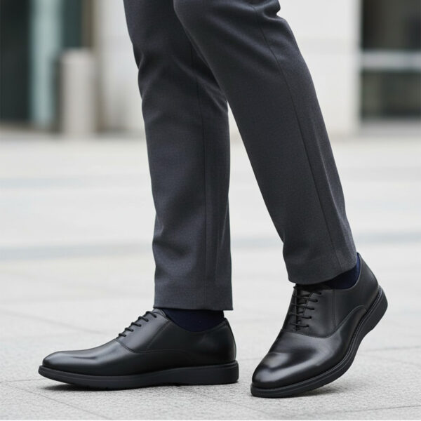 212 CHAUSSURE EN VRAI CUIR NOIR